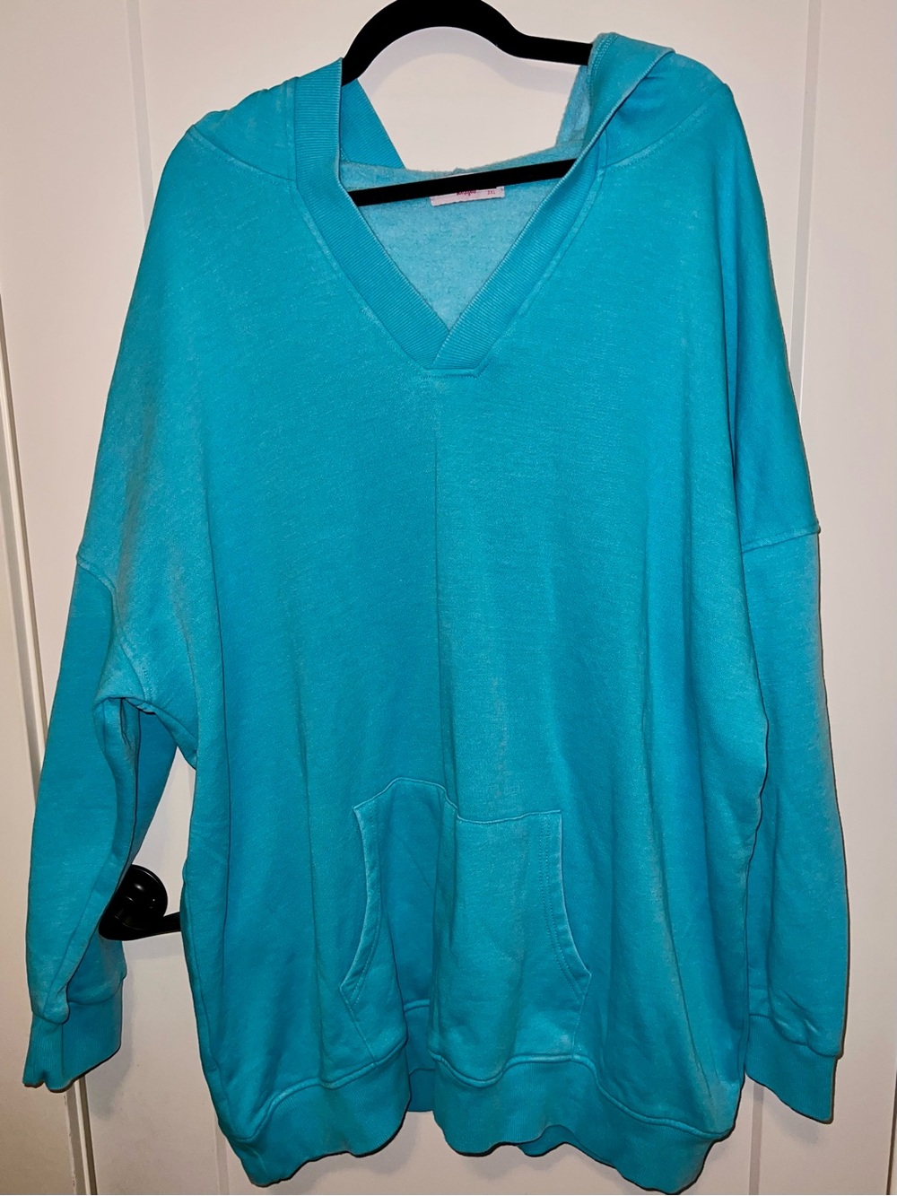 Discount Divas Turquoise V-Neck Over Sized Hoodie Sweatshirt NEW W/O TAGS